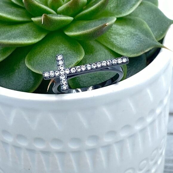 Sideways Cross Cobalt Black Crystal Brass Ring - Picture 7 of 7